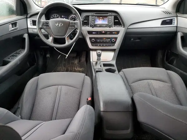 5NPE24AF4HH588140 2017 HYUNDAI SONATA - Image 8