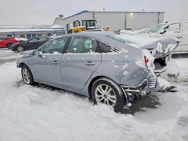 5NPE24AF4HH592379 2017 HYUNDAI SONATA - Image 2