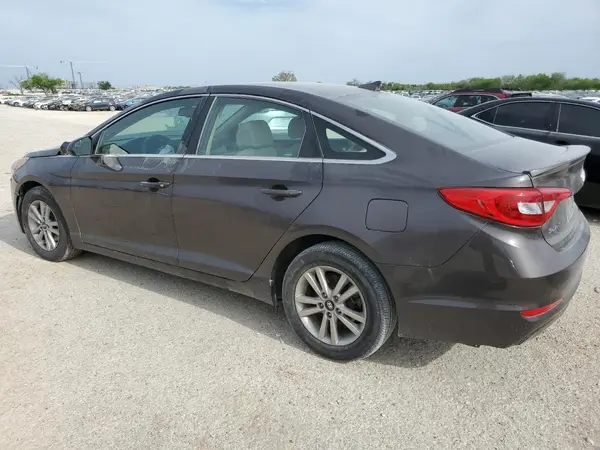 5NPE24AF4HH595413 2017 HYUNDAI SONATA - Image 2