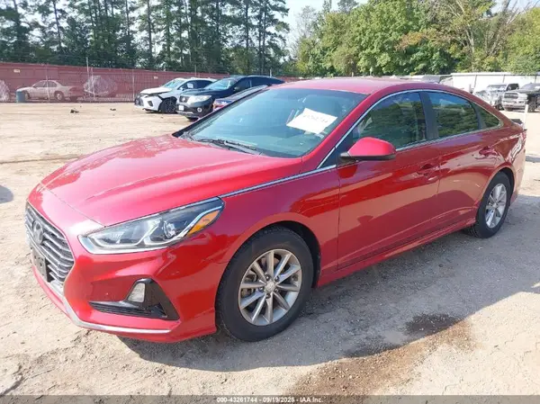 5NPE24AF4JH601829 2018 HYUNDAI SONATA - Image 2