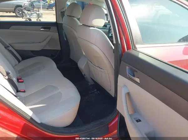 5NPE24AF4JH601829 2018 HYUNDAI SONATA - Image 8