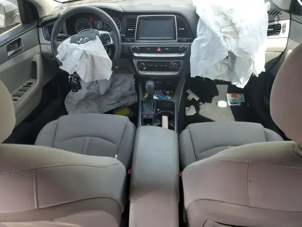 5NPE24AF4JH605945 2018 HYUNDAI SONATA - Image 8