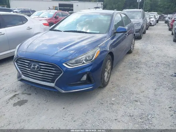 5NPE24AF4JH607291 2018 HYUNDAI SONATA - Image 2