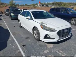 5NPE24AF4JH607825 2018 HYUNDAI SONATA