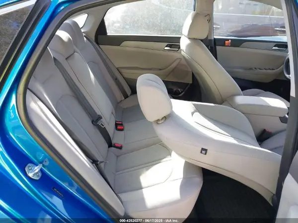 5NPE24AF4JH607954 2018 HYUNDAI SONATA - Image 8