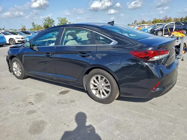5NPE24AF4JH613334 2018 HYUNDAI SONATA - Image 2