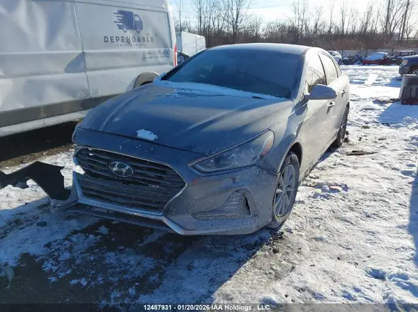 5NPE24AF4JH616296 2018 HYUNDAI SONATA - Image 2