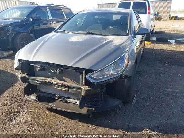 5NPE24AF4JH617612 2018 HYUNDAI SONATA - Image 2