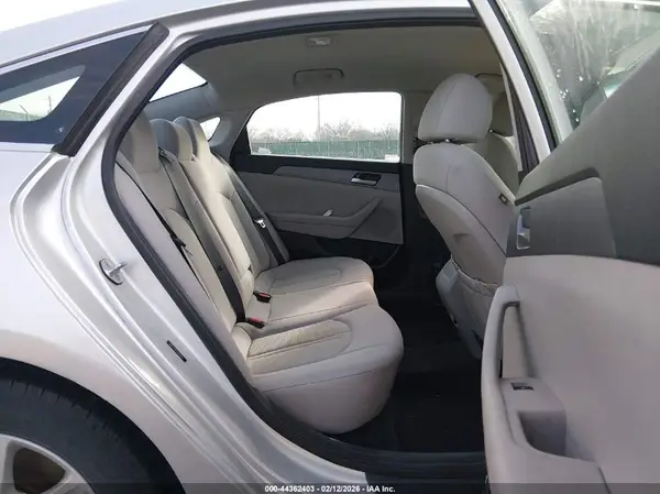 5NPE24AF4JH618212 2018 HYUNDAI SONATA - Image 8