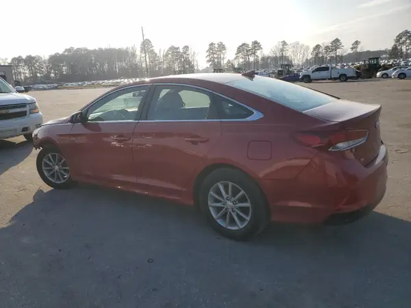 5NPE24AF4JH618999 2018 HYUNDAI SONATA - Image 2