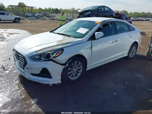 5NPE24AF4JH619392 2018 HYUNDAI SONATA - Image 2