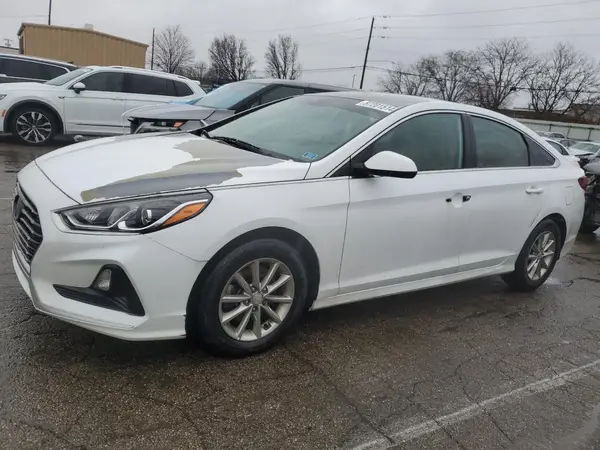 5NPE24AF4JH627959 2018 HYUNDAI SONATA - Image 1