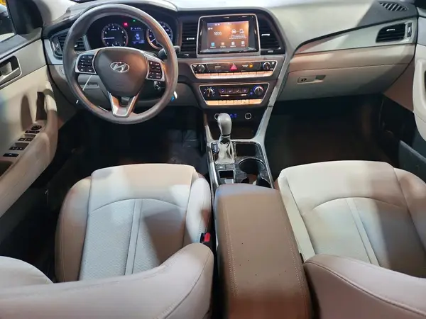 5NPE24AF4JH629338 2018 HYUNDAI SONATA - Image 8