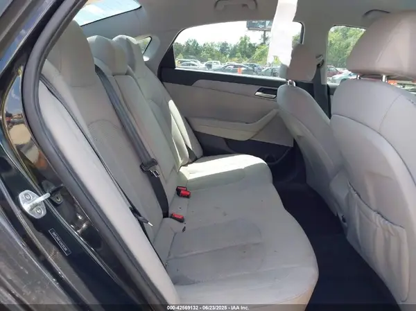 5NPE24AF4JH629386 2018 HYUNDAI SONATA - Image 8