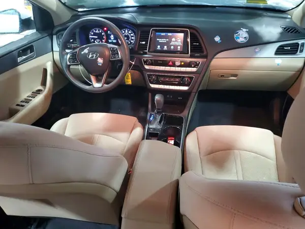 5NPE24AF4JH631655 2018 HYUNDAI SONATA - Image 8