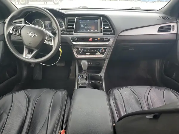 5NPE24AF4JH632045 2018 HYUNDAI SONATA - Image 8