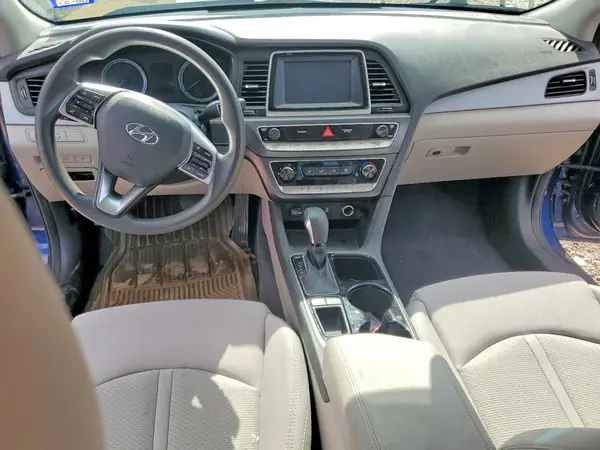 5NPE24AF4JH632207 2018 HYUNDAI SONATA - Image 8