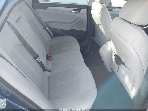 5NPE24AF4JH633812 2018 HYUNDAI SONATA - Image 8