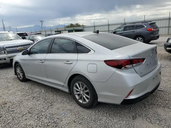 5NPE24AF4JH637813 2018 HYUNDAI SONATA - Image 2