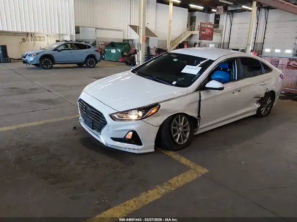 5NPE24AF4JH642803 2018 HYUNDAI SONATA - Image 2