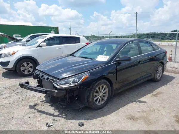 5NPE24AF4JH644888 2018 HYUNDAI SONATA - Image 2
