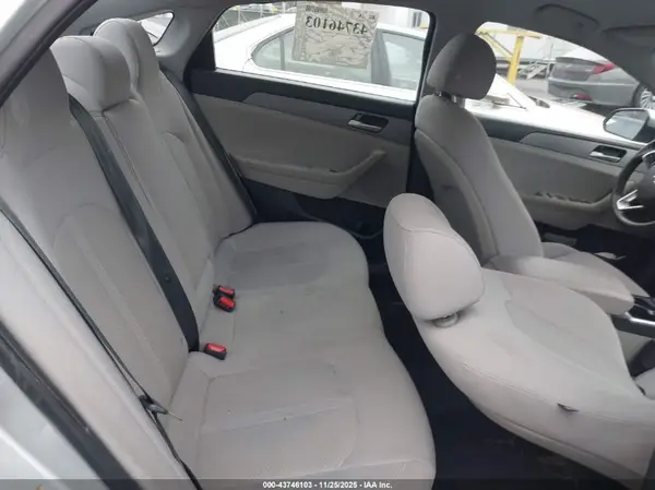 5NPE24AF4JH652750 2018 HYUNDAI SONATA - Image 8