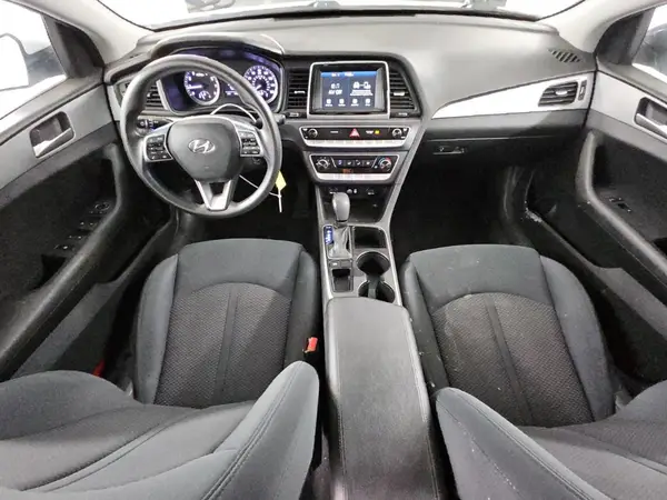 5NPE24AF4JH655518 2018 HYUNDAI SONATA - Image 8