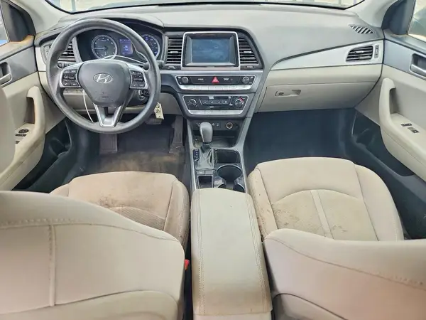 5NPE24AF4JH655874 2018 HYUNDAI SONATA - Image 8