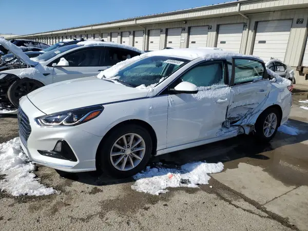 5NPE24AF4JH661786 2018 HYUNDAI SONATA - Image 1