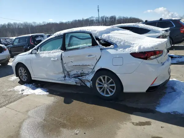 5NPE24AF4JH661786 2018 HYUNDAI SONATA - Image 2