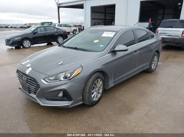 5NPE24AF4JH663294 2018 HYUNDAI SONATA - Image 2