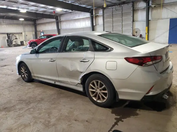 5NPE24AF4JH665840 2018 HYUNDAI SONATA - Image 2