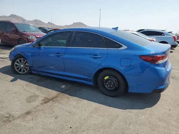 5NPE24AF4JH668074 2018 HYUNDAI SONATA - Image 2
