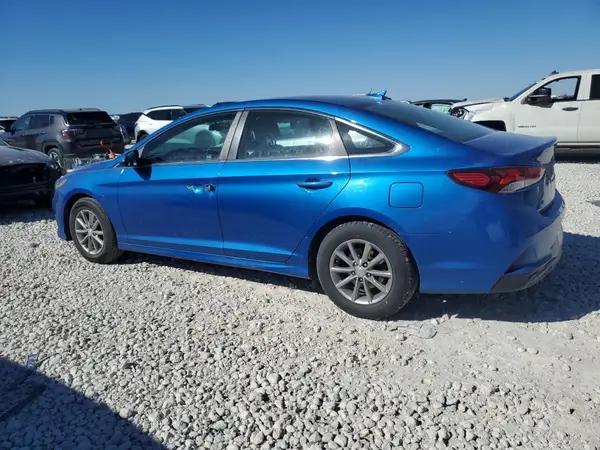 5NPE24AF4JH669015 2018 HYUNDAI SONATA - Image 2