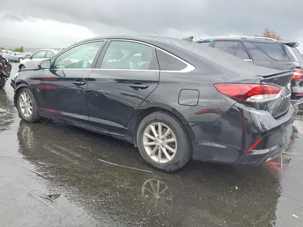 5NPE24AF4JH671041 2018 HYUNDAI SONATA - Image 2