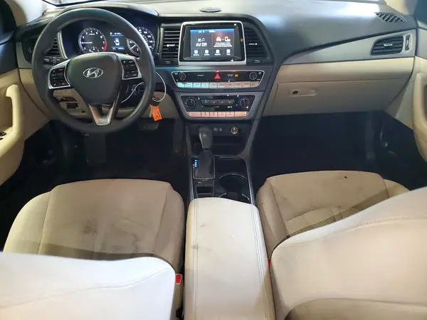 5NPE24AF4JH672092 2018 HYUNDAI SONATA - Image 8