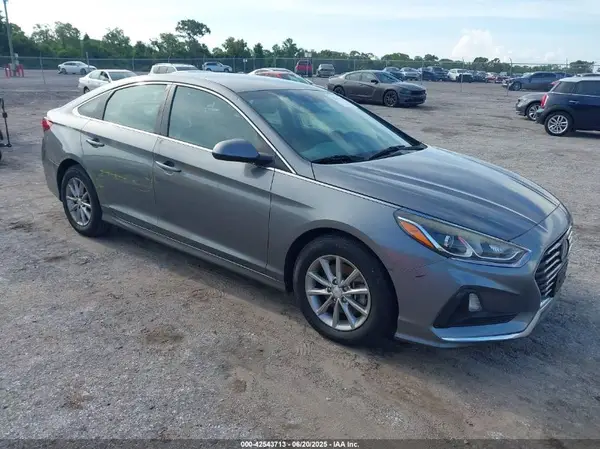 5NPE24AF4JH673601 2018 HYUNDAI SONATA - Image 1