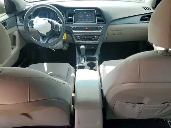 5NPE24AF4JH673808 2018 HYUNDAI SONATA - Image 8