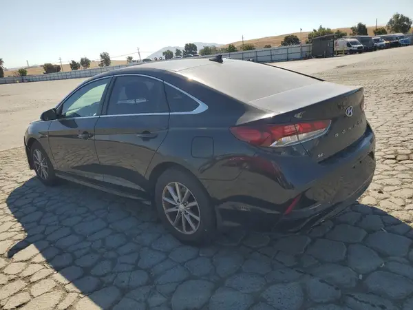 5NPE24AF4JH675834 2018 HYUNDAI SONATA - Image 2