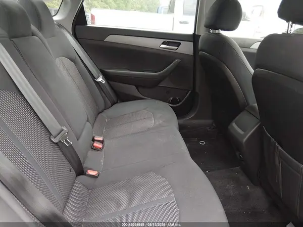 5NPE24AF4JH675929 2018 HYUNDAI SONATA - Image 8