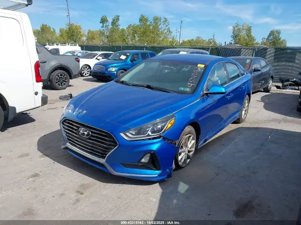 5NPE24AF4JH676272 2018 HYUNDAI SONATA - Image 2