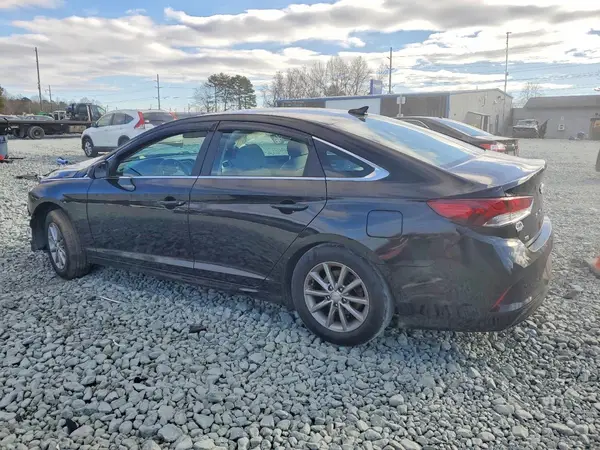 5NPE24AF4JH677731 2018 HYUNDAI SONATA - Image 2