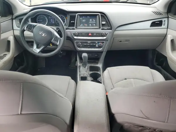 5NPE24AF4JH681231 2018 HYUNDAI SONATA - Image 8
