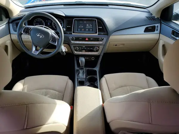 5NPE24AF4JH683948 2018 HYUNDAI SONATA - Image 8