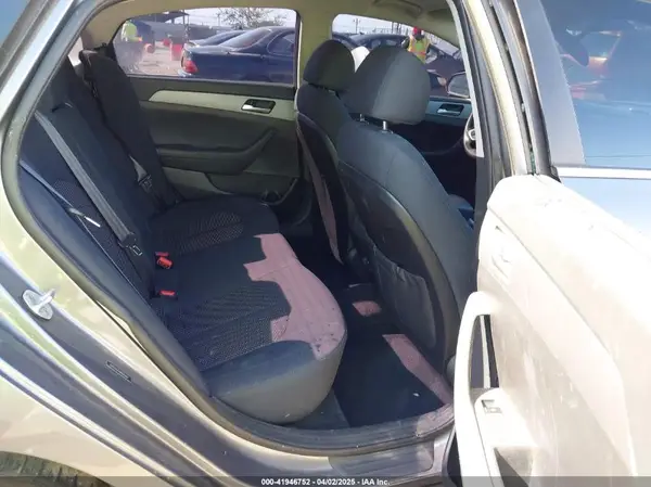 5NPE24AF4JH683982 2018 HYUNDAI SONATA - Image 8