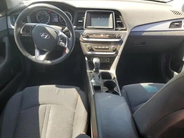 5NPE24AF4JH684016 2018 HYUNDAI SONATA - Image 8
