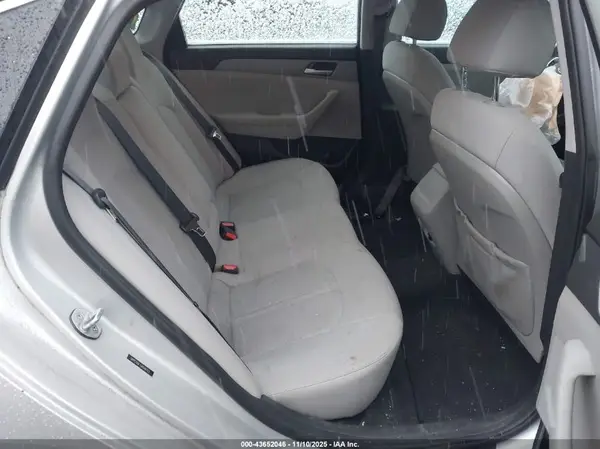 5NPE24AF4JH688793 2018 HYUNDAI SONATA - Image 8