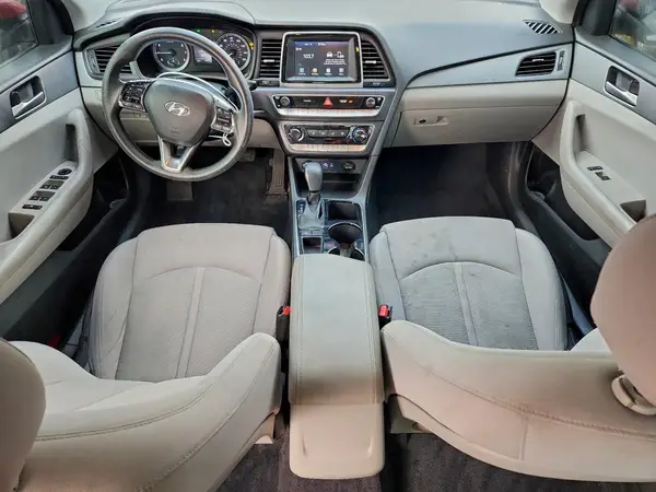 5NPE24AF4JH690107 2018 HYUNDAI SONATA - Image 8