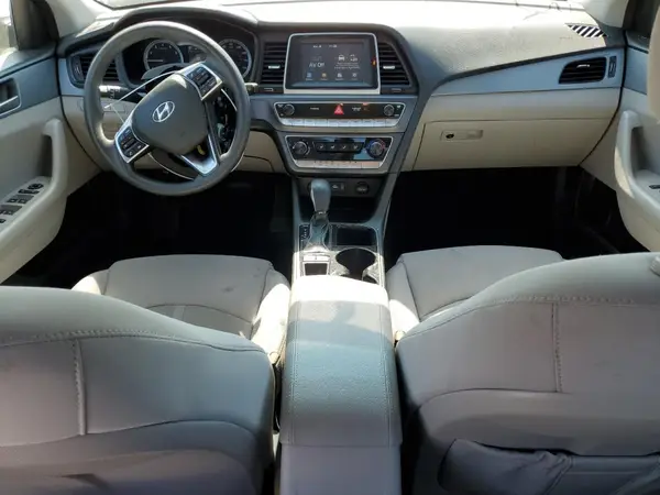 5NPE24AF4JH692942 2018 HYUNDAI SONATA - Image 8