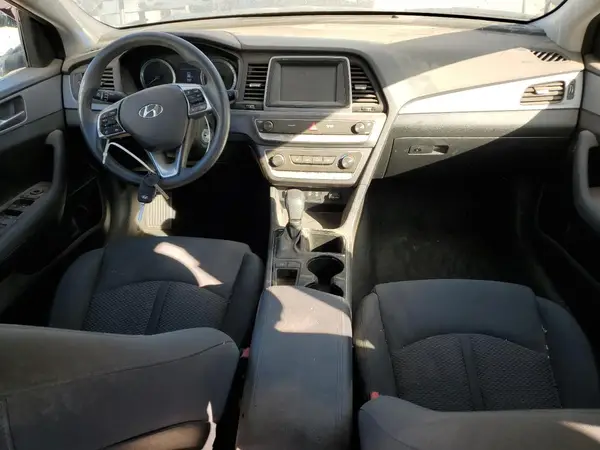 5NPE24AF4JH696182 2018 HYUNDAI SONATA - Image 8